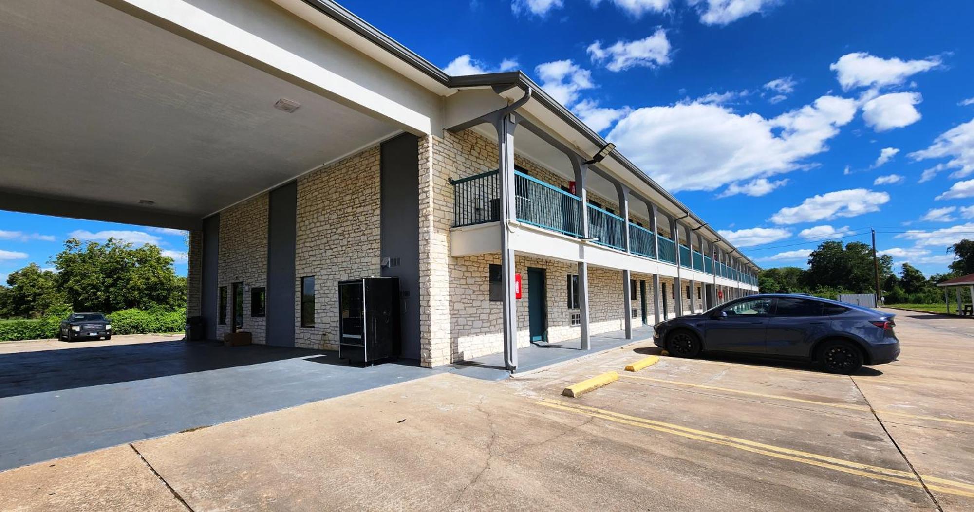 Scottish Inn & Suites Wharton Exterior foto